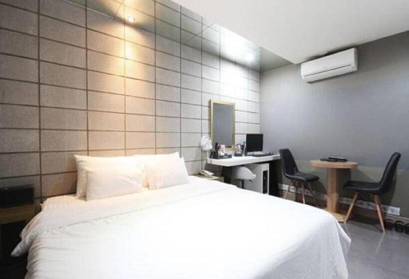 标准间, June Haeundae