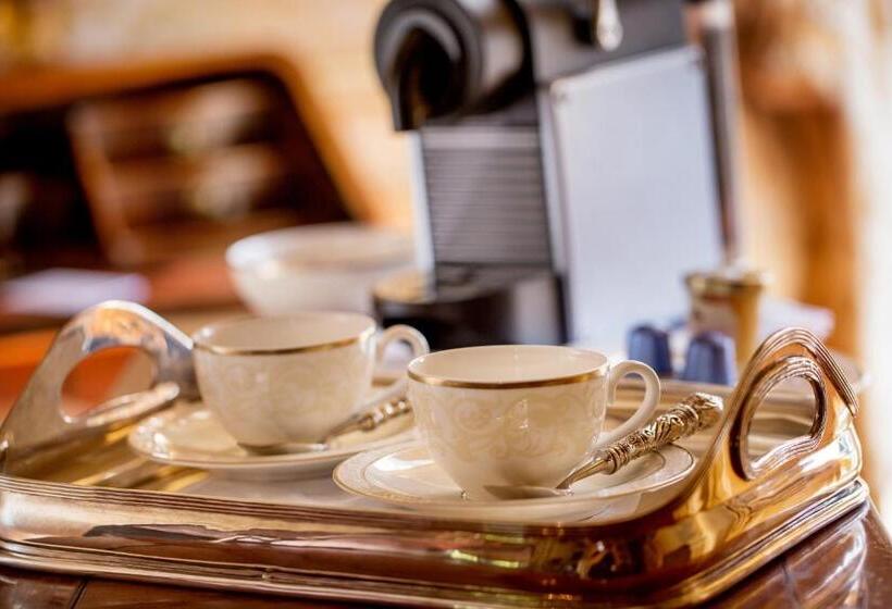 스위트, Chateau Pape Clement