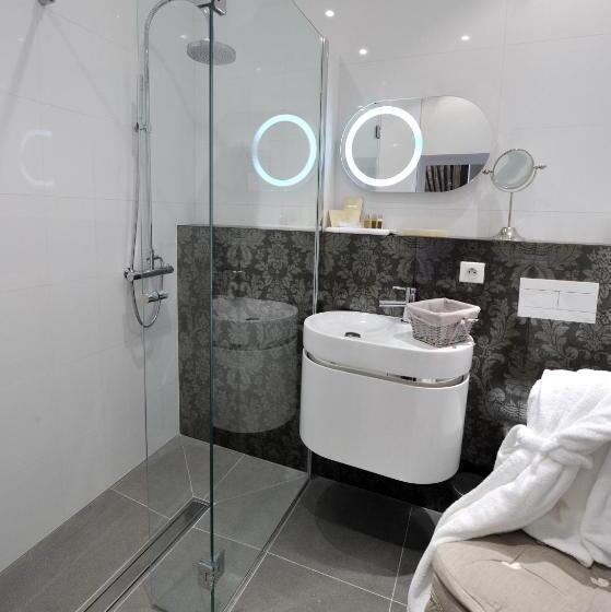 스탠다드 룸, Chateau Pape Clement