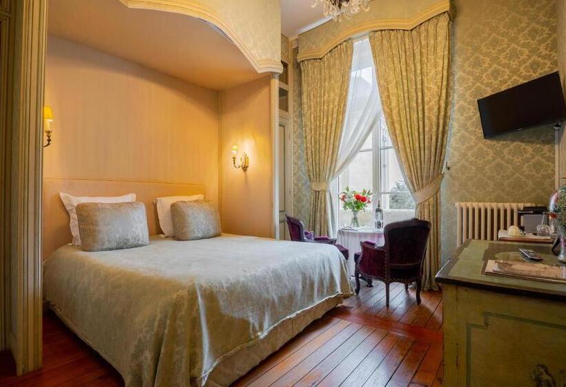 스탠다드 룸, Chateau Pape Clement