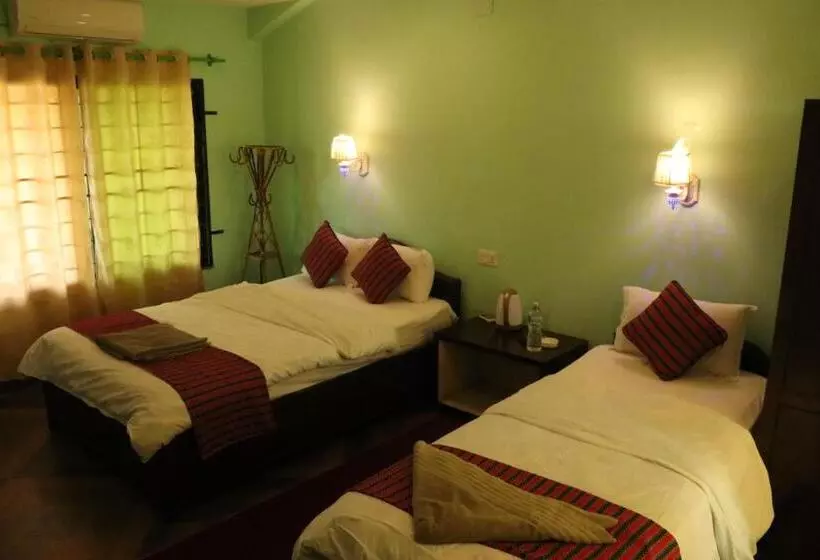 اتاق لوکس با بالکن, Wild Adventure Resort   Sunset Point