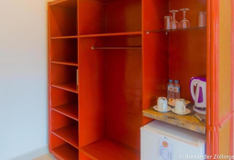 اتاق لوکس, Alona Vida Beach Hill Resort