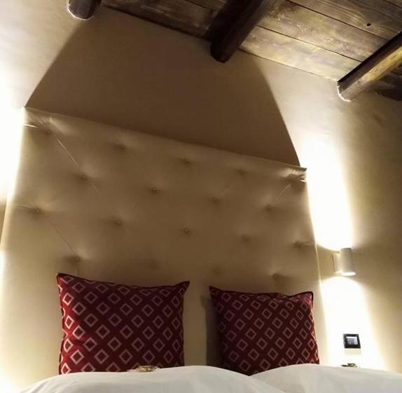 סוויטה, Arimannia