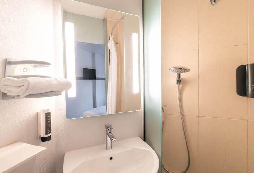 اتاق استاندارد چهار تخته, B&b Hotel Limoges 1
