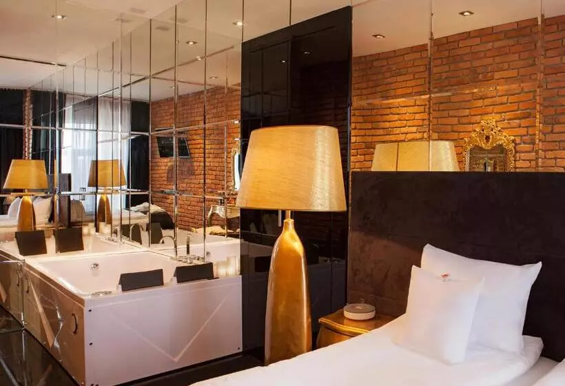 景色の見えるデラックスルーム, Betmanowska Main Square Residence Adults Only