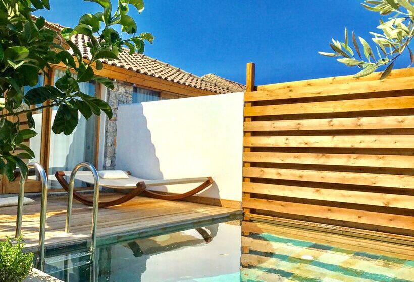 スタンダードバンガロー, Caesars Gardens Hotel & Spa   Adults Only