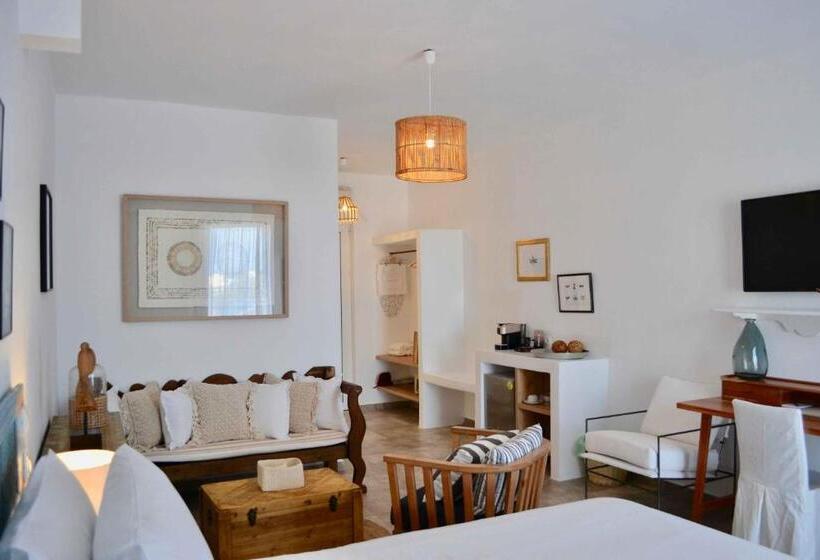 キングサイズベッドのスタンダードルーム, Caesars Gardens Hotel & Spa   Adults Only