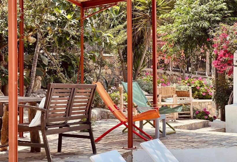 Люкс с Бассейном, Caesars Gardens Hotel & Spa   Adults Only
