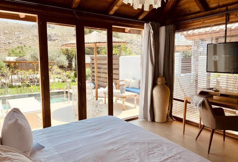 スタンダードバンガロー, Caesars Gardens Hotel & Spa   Adults Only