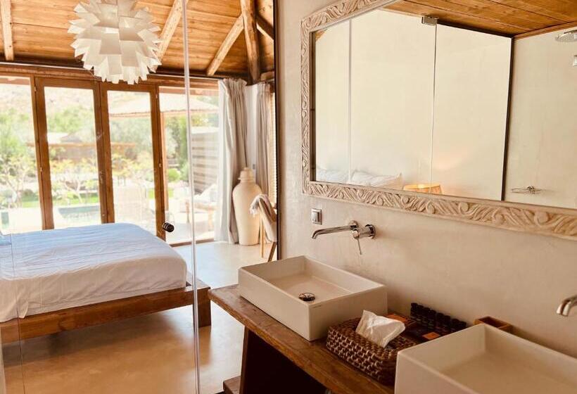 スタンダードバンガロー, Caesars Gardens Hotel & Spa   Adults Only