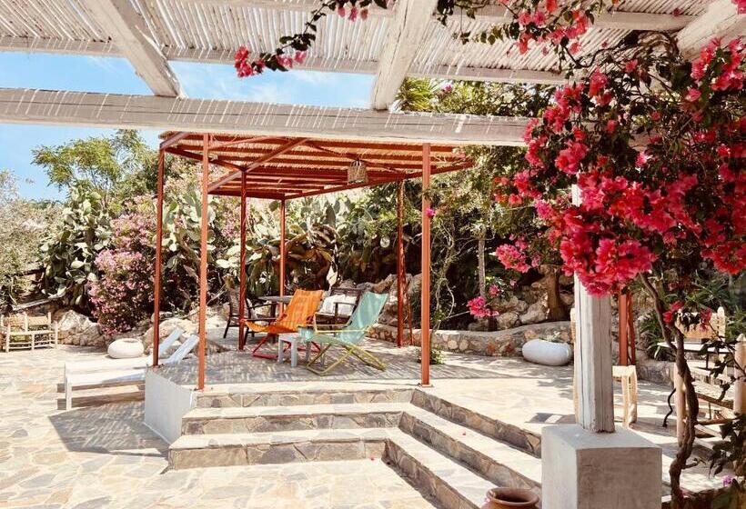 Люкс с Бассейном, Caesars Gardens Hotel & Spa   Adults Only