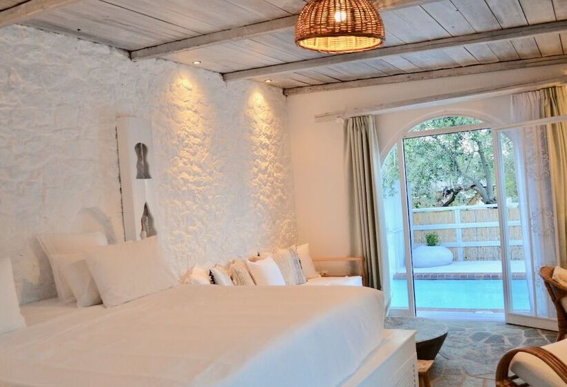 Suite with Pool, Caesars Gardens Hotel & Spa   Adults Only