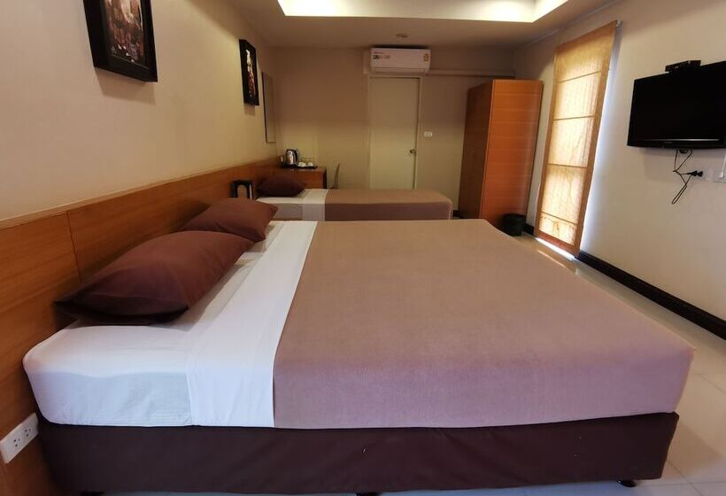 Quarto Triplo Estandar, Penpark Place