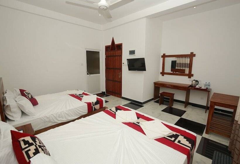 家庭套房, River Front