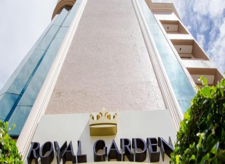 스탠다드 트리플 룸, Royal Garden