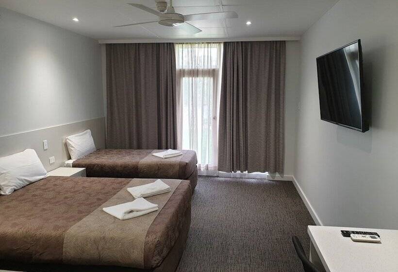 Семейный Номер, Naracoorte Hotel Motel