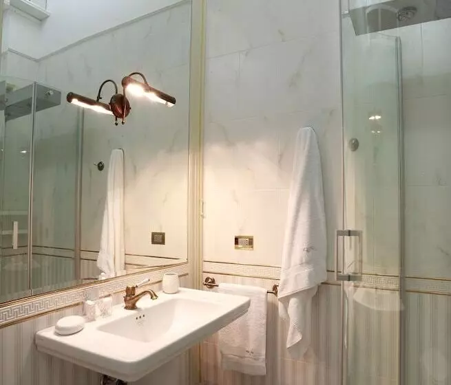 Habitació Deluxe, Personè Palace