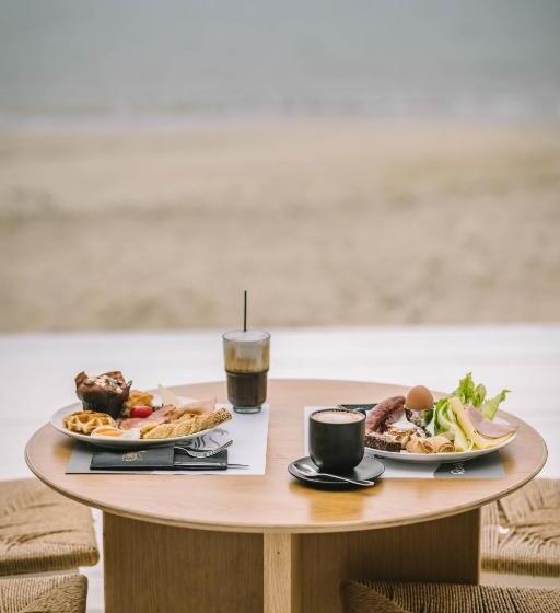 סוויטה משפחתית, Antonina