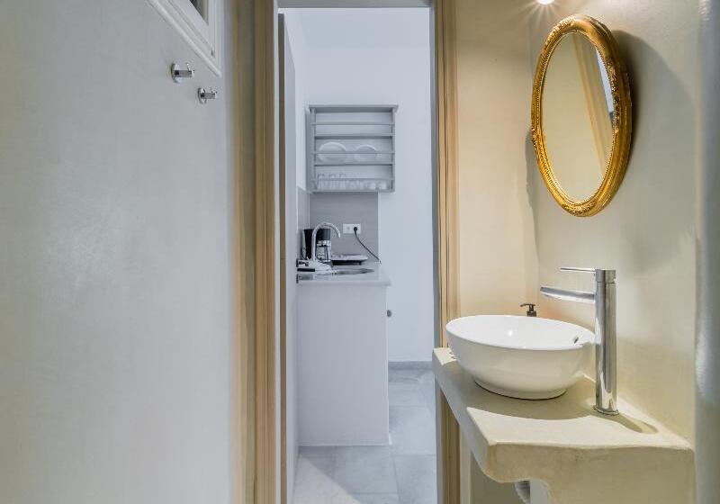 חדר דלוקס, Antonina