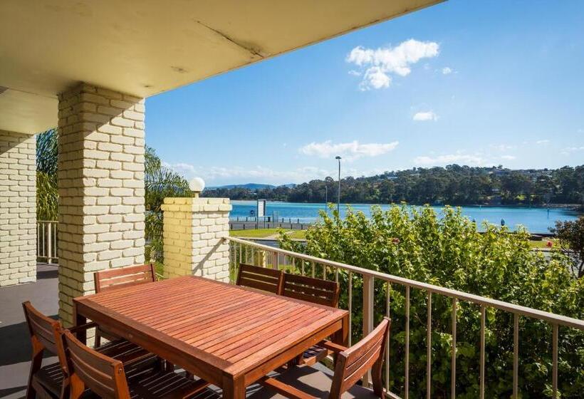 דירת שלושה חדרים, Aquarius Merimbula