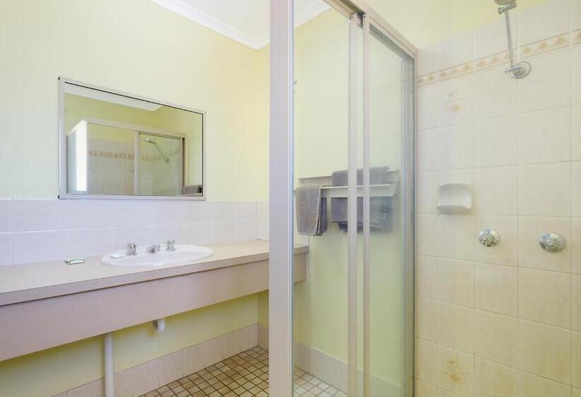 דירת שני חדרים, Aquarius Merimbula