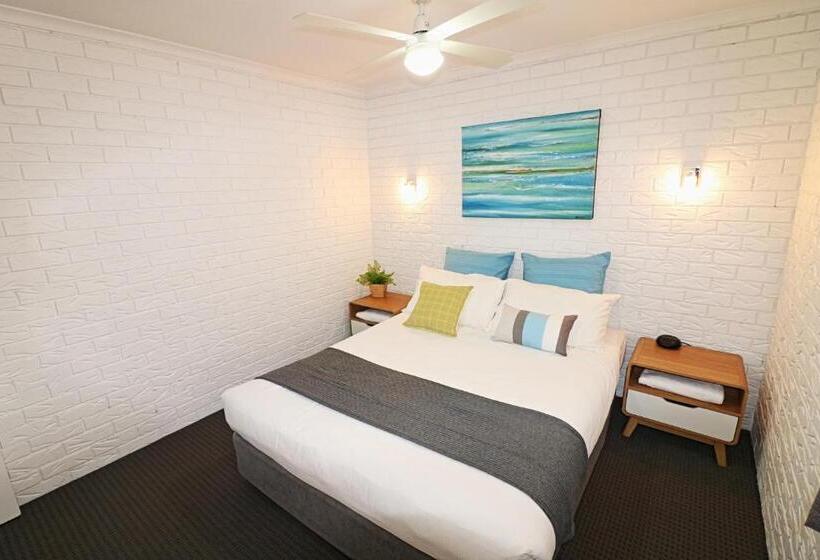 Апартаменты Deluxe 3 Спальни, Aquarius Merimbula