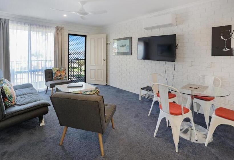 Апартаменты 1 Спальня, Aquarius Merimbula