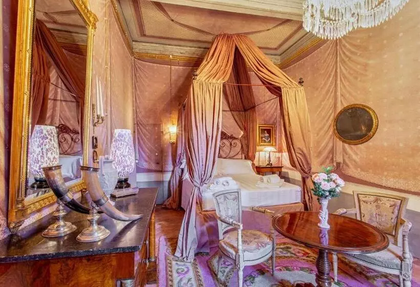 سوییت لوکس, Palazzo Nobile Di San Donato   Historic Experience