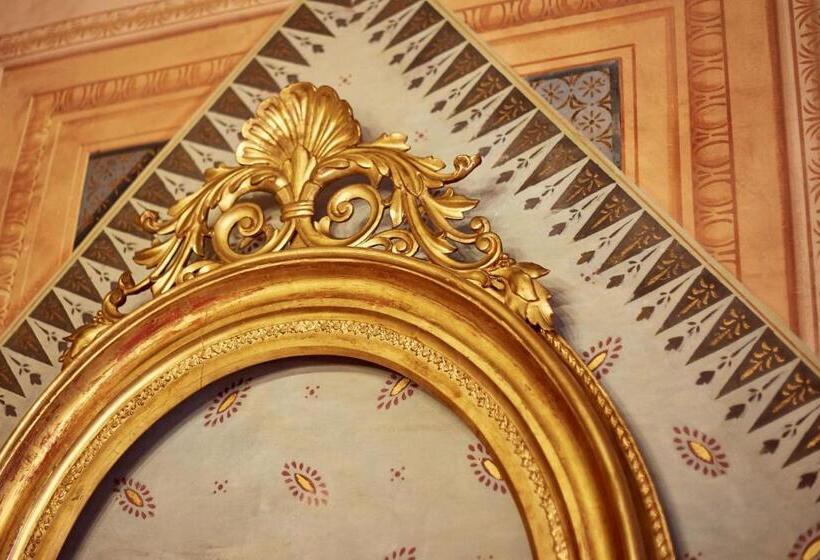 Люкс Повышенной Комфортности, Palazzo Nobile Di San Donato   Historic Experience