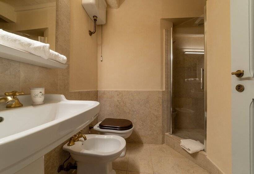 Люкс Семейный 2 Спальни, Palazzo Nobile Di San Donato   Historic Experience