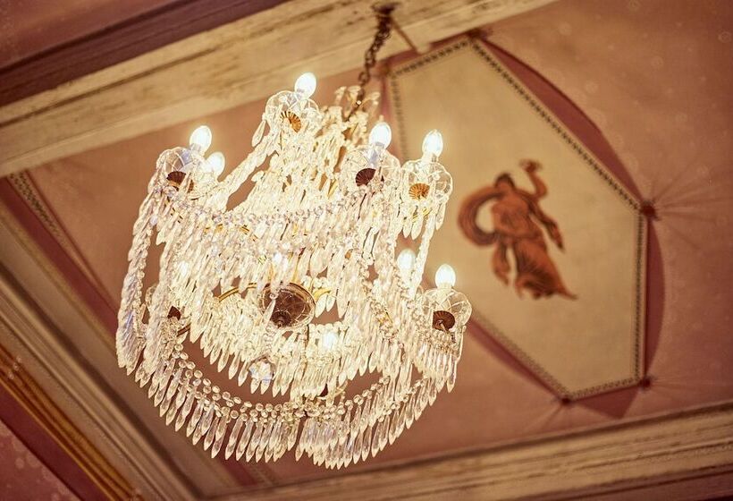Люкс Повышенной Комфортности, Palazzo Nobile Di San Donato   Historic Experience