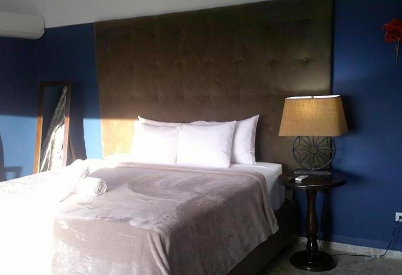 سوئیت اجرایی با چشمانداز دریا, E&j Boutique Residences