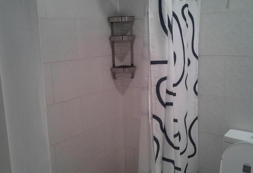 استودیو استاندارد با چشمانداز باغ, E&j Boutique Residences