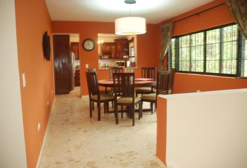 ویلای 1 خوابه با چشمانداز دریا, E&j Boutique Residences