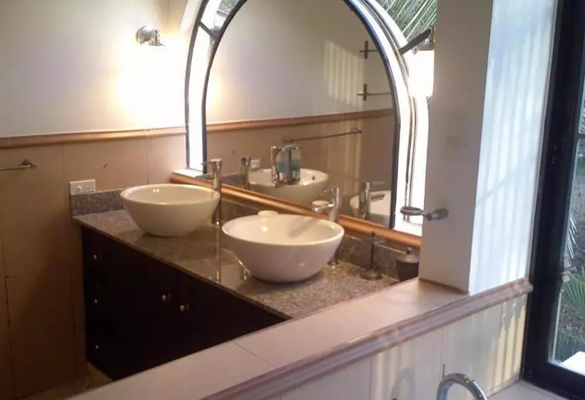خانه 1 خوابه, E&j Boutique Residences