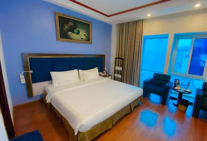Suite, A25 Hotel   61 Lương Ngọc Quyến