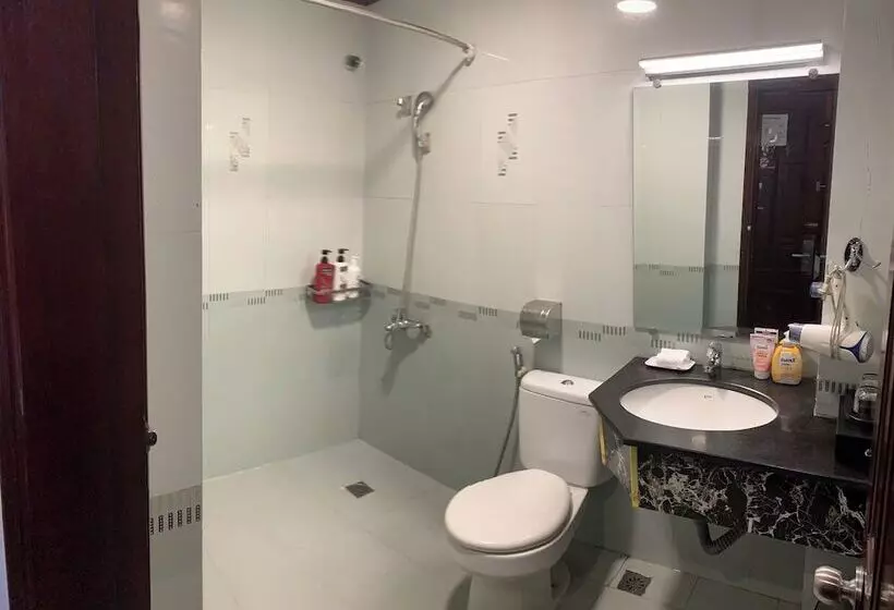 Superior Room, A25 Hotel   61 Lương Ngọc Quyến