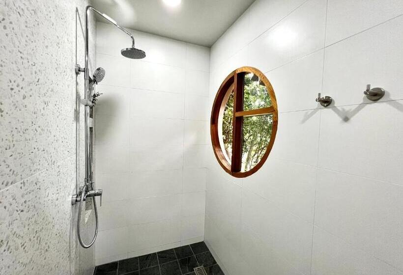 اتاق لوکس با چشم‌انداز دریا, Baan Talay Resort & Yoga