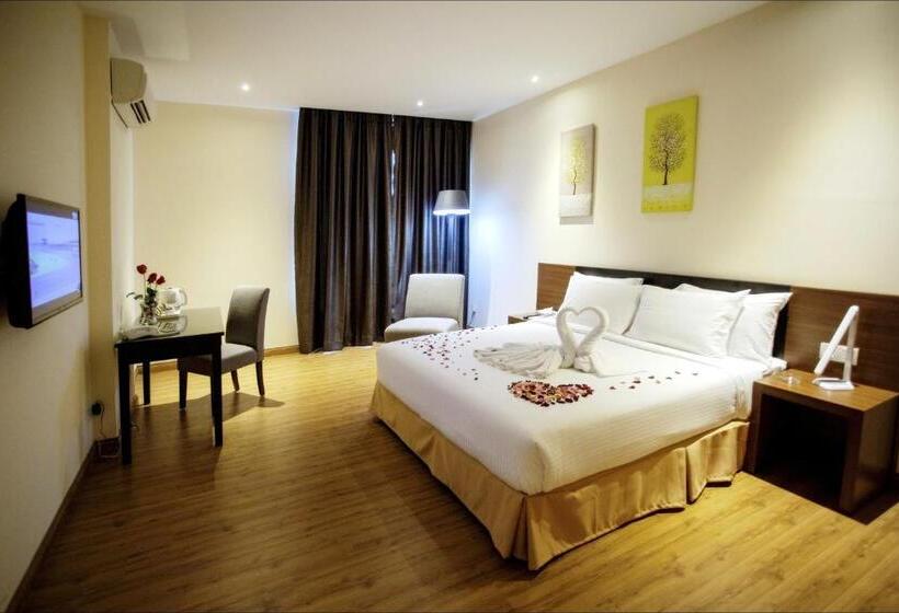 高级大房间, Cathayana