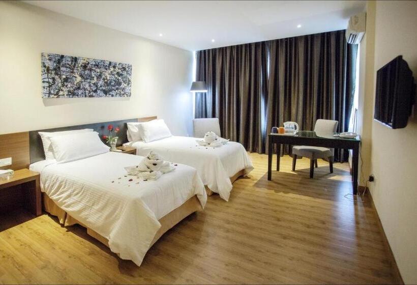 高级大房间, Cathayana