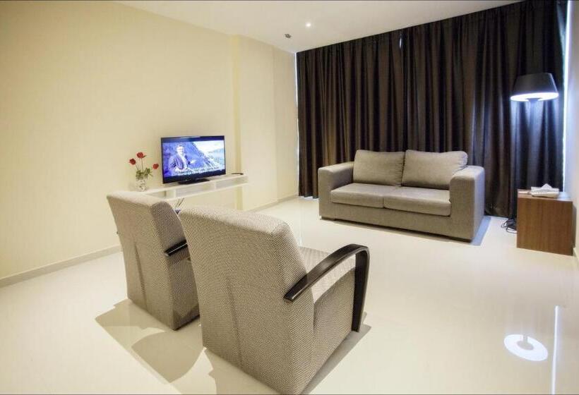 带2个卧室的公寓, Cathayana