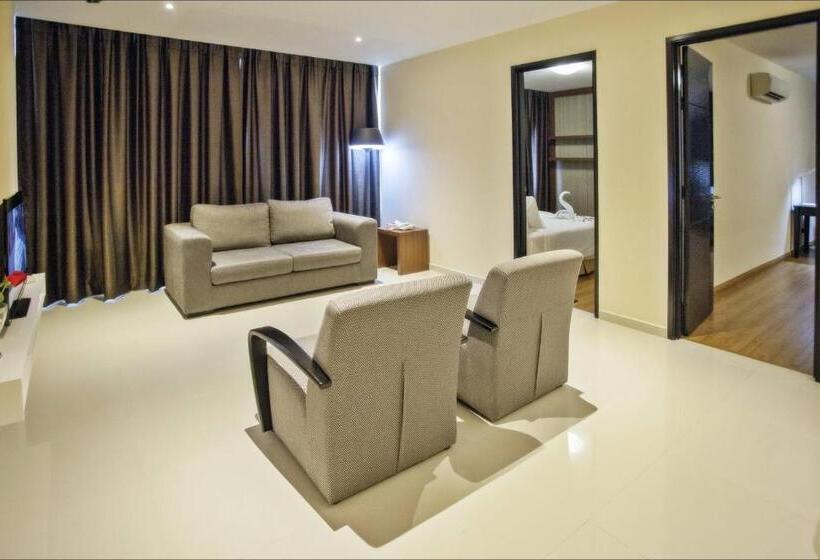 带2个卧室的公寓, Cathayana