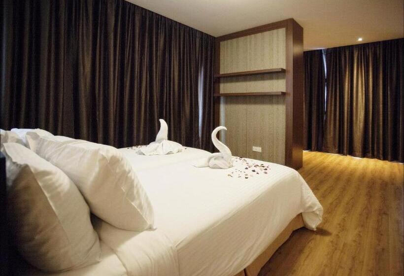 Apartamento 2 Dormitórios, Cathayana