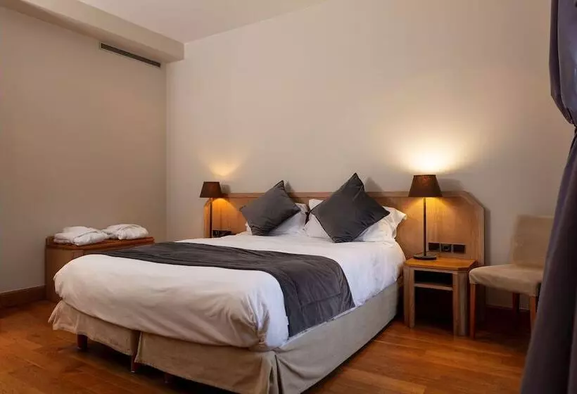 Classic-huone, Grand Hôtel & Spa Uriage