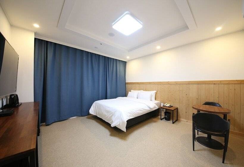 디럭스 룸, Highfere