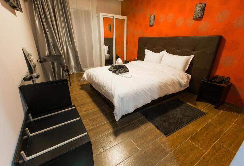 스탠다드 룸, Swani