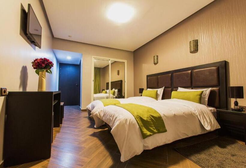 스탠다드 트리플 룸, Swani