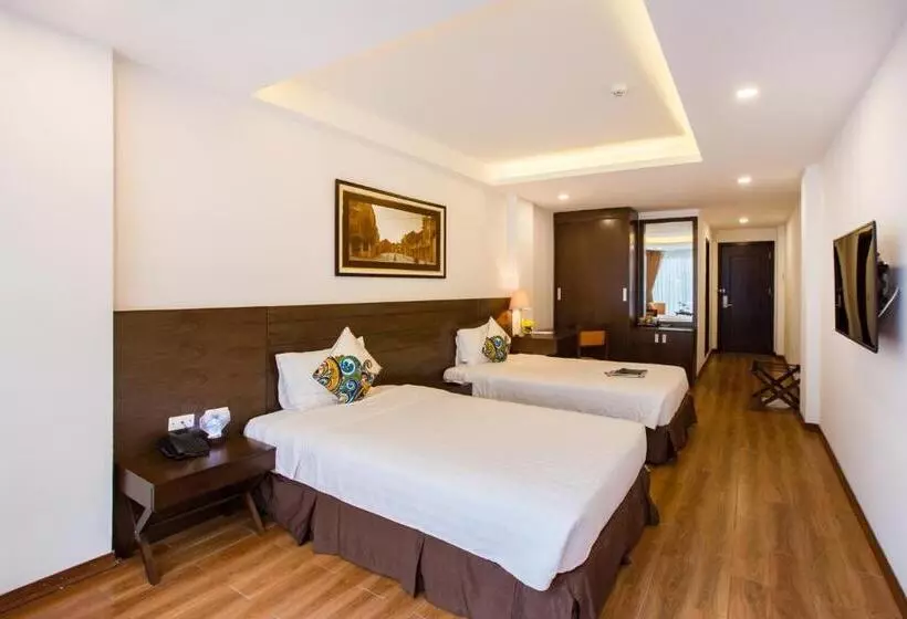 Deluxe Room with Balcony