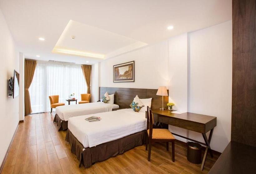 اتاق لوکس با بالکن, Thang Long Espana