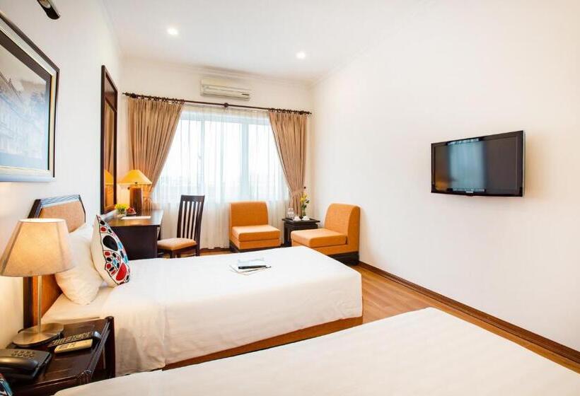 اتاق لوکس, Thang Long Espana